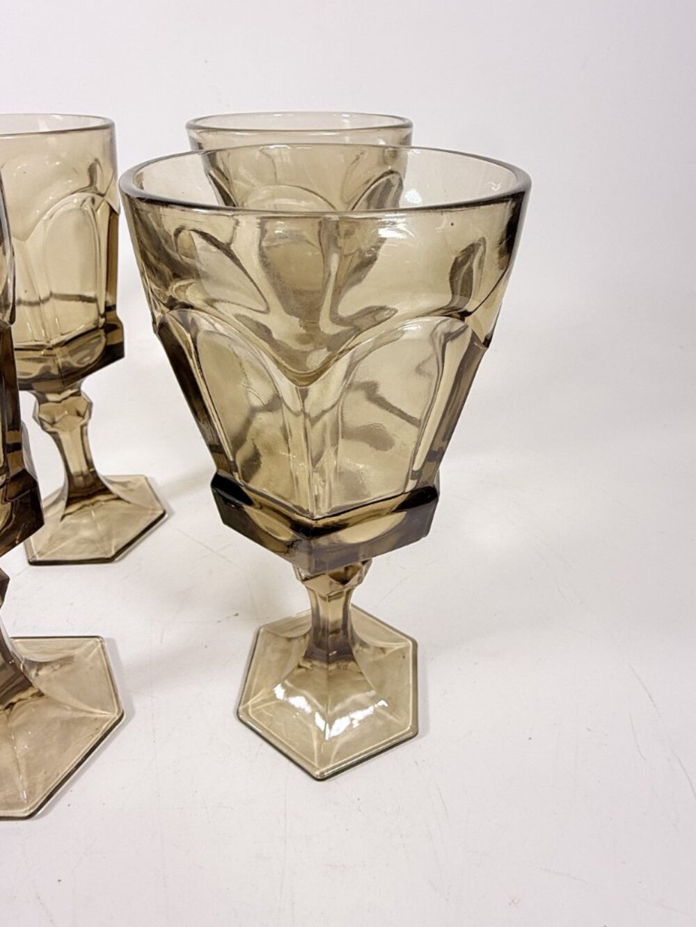 Water Goblets Stemmed Paneled Fostoria Virginia Smoky Brown Set 4 Mid Century Vi - Picture 11 of 14